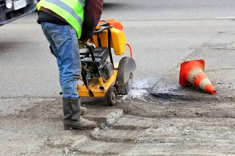 Addressing Drainage Issues Through Effective Asphalt Patching Prescott, AZ