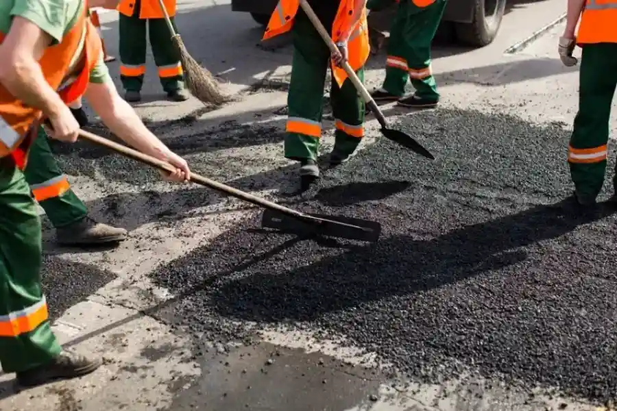 How Asphalt Patching Restores Functionality To Damaged Roads Prescott, AZ